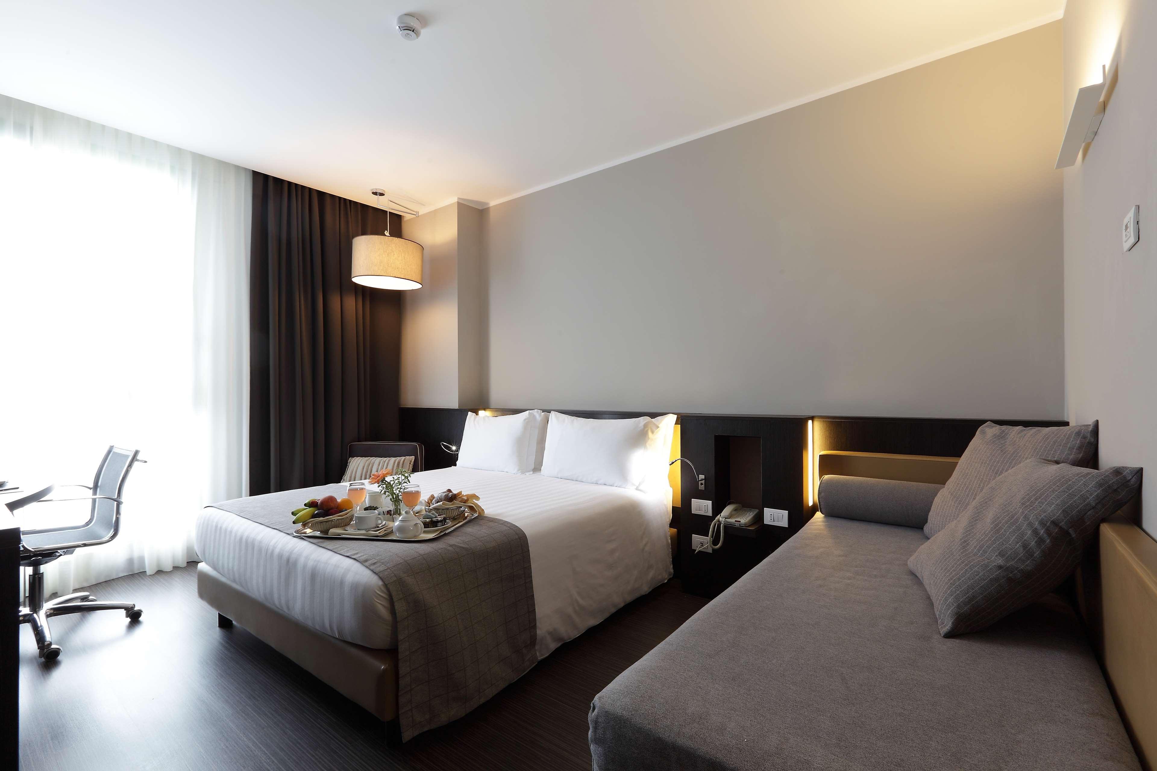 Best Western Premier Chc Airport Genoa Ngoại thất bức ảnh