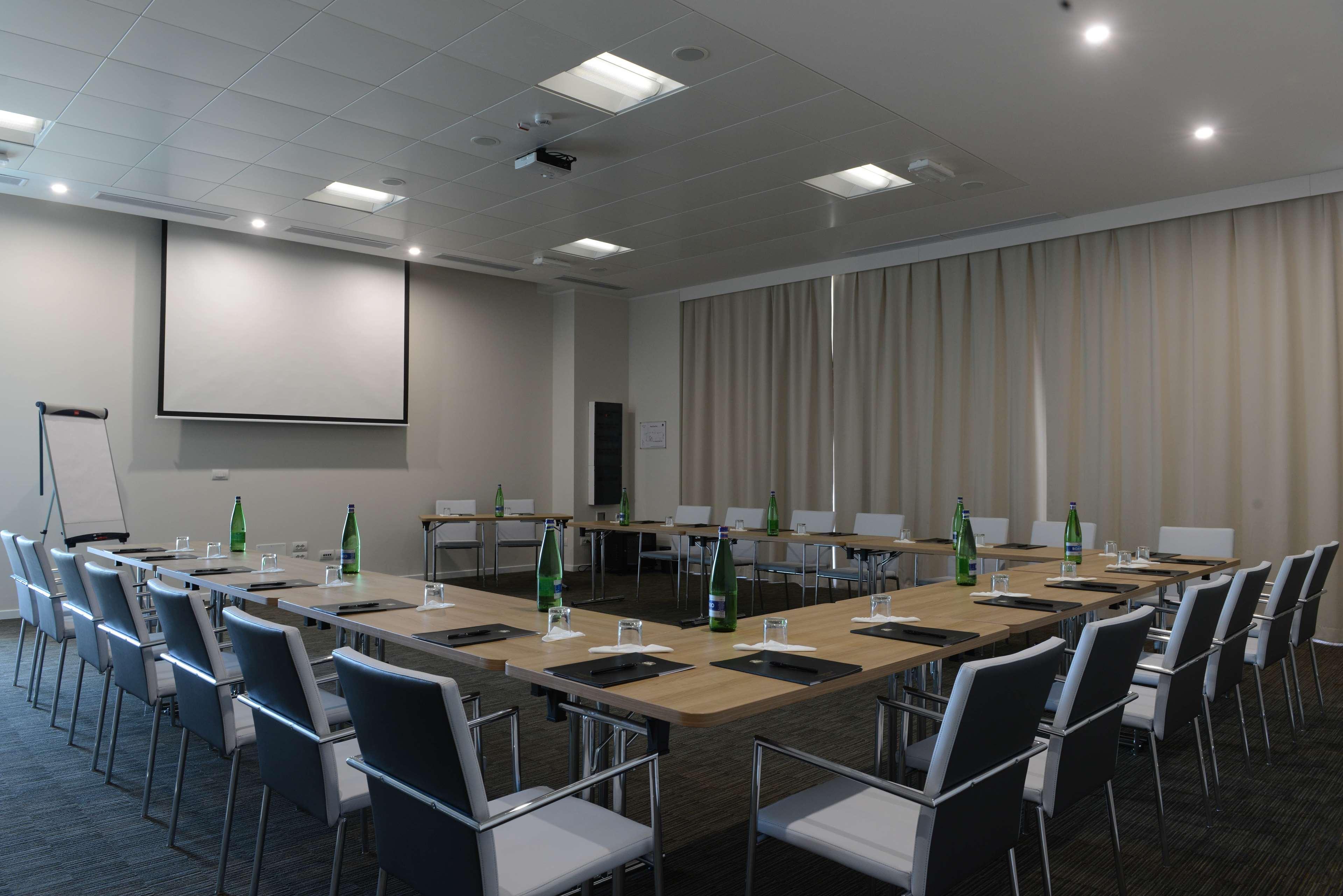 Best Western Premier Chc Airport Genoa Ngoại thất bức ảnh