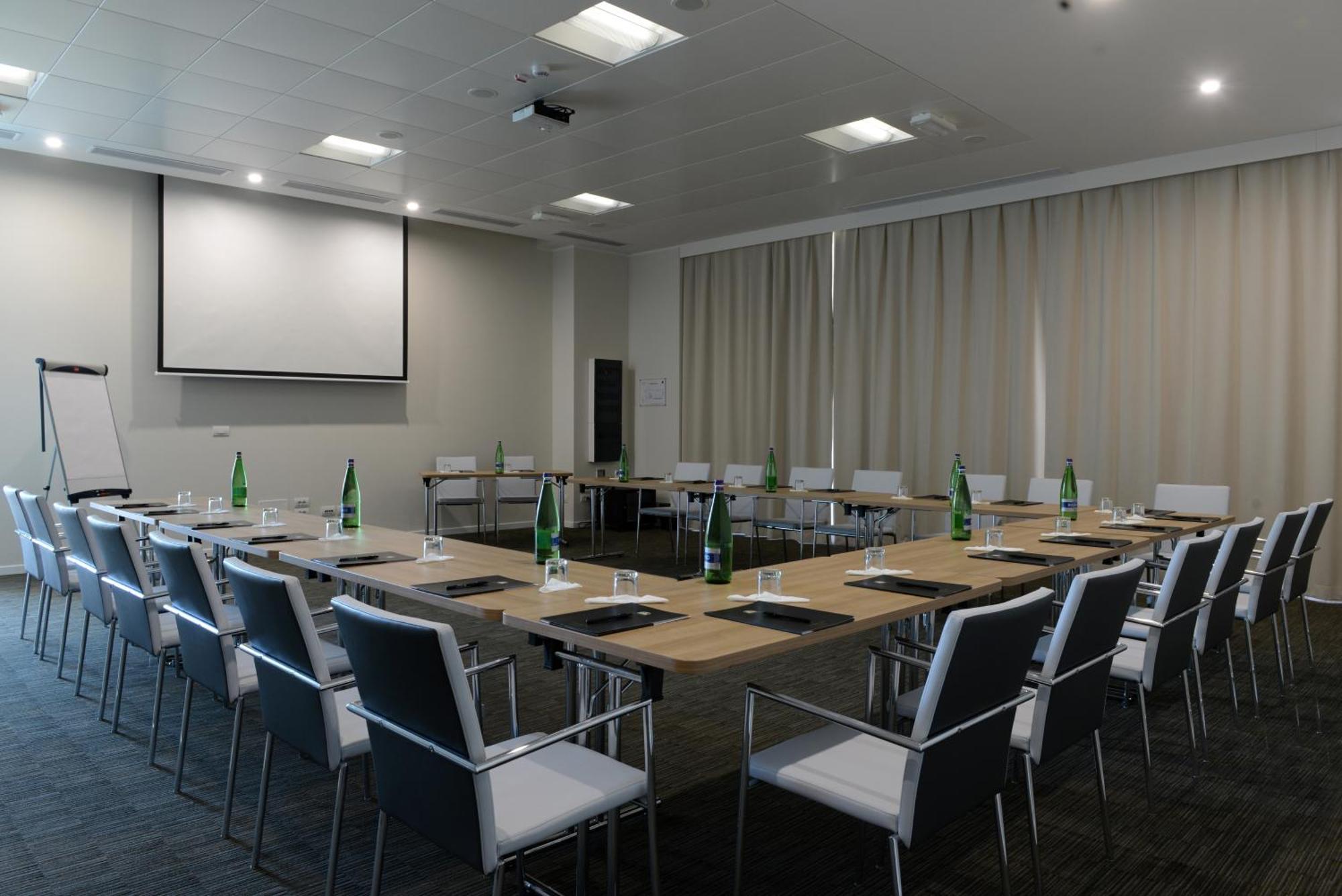 Best Western Premier Chc Airport Genoa Ngoại thất bức ảnh