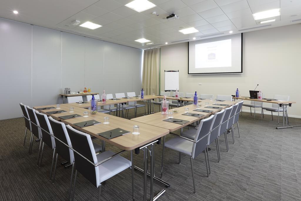 Best Western Premier Chc Airport Genoa Ngoại thất bức ảnh